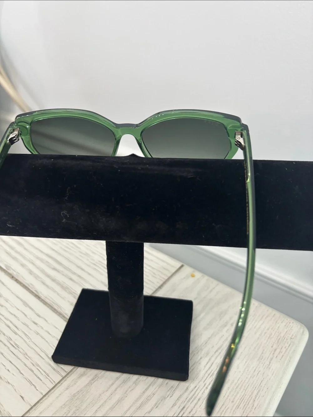 DIFF Green Cat-Eye Sunglasses -